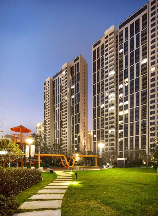 上海瑞虹新城九号地块·怡庭，*获得奖项：：：提名奖-栖身修建类