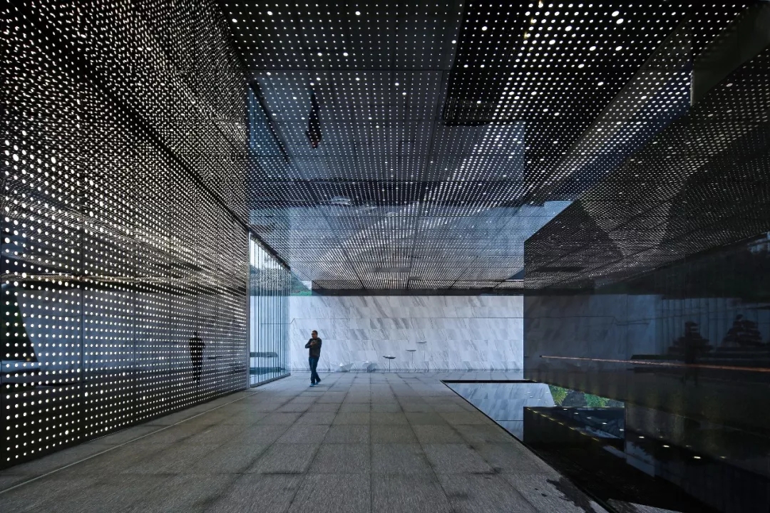 两江星空长廊 by苏圣亮，9001cc金沙以诚为本修建设计